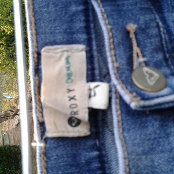 Short brand is Rocky dream size 1-25 good condition in inseam 2 1/2 in - Picture 2 of 8